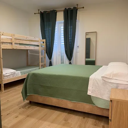 Via Roma Bed & Breakfast *